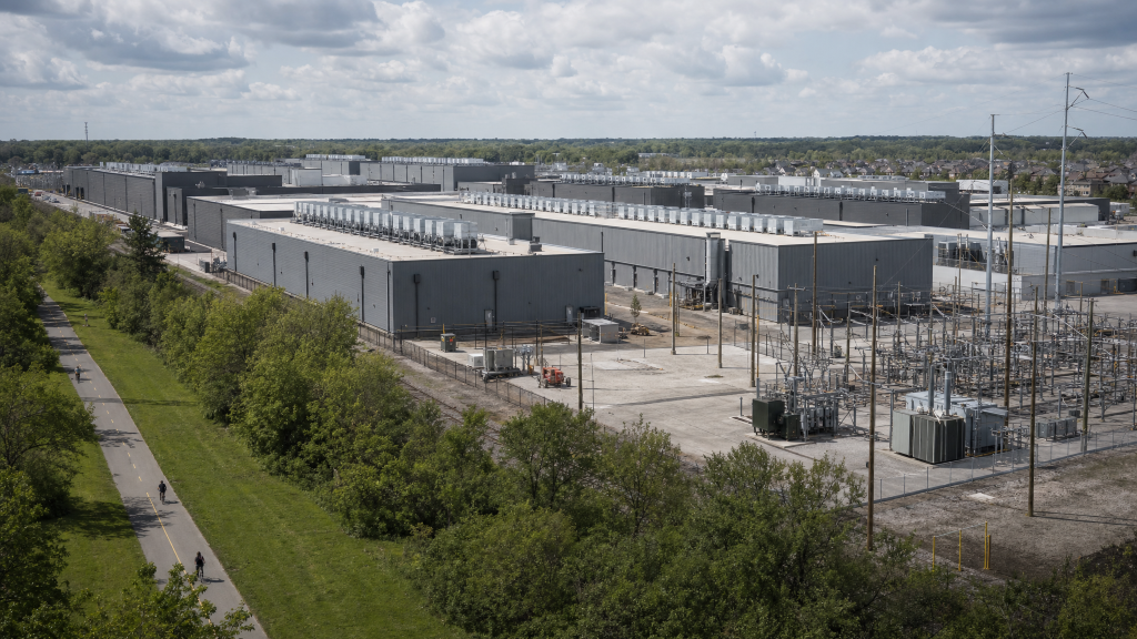 인디애나폴리스 동부 데이터센터 캠퍼스 조감 (DC Blox data center campus, Indianapolis)