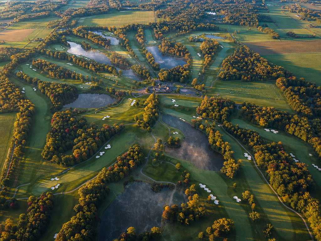 The Legends Golf Club 항공 뷰 27홀 Creek Middle Road three nines 가을 페어웨이 Franklin Indiana The Legends aerial Indiana