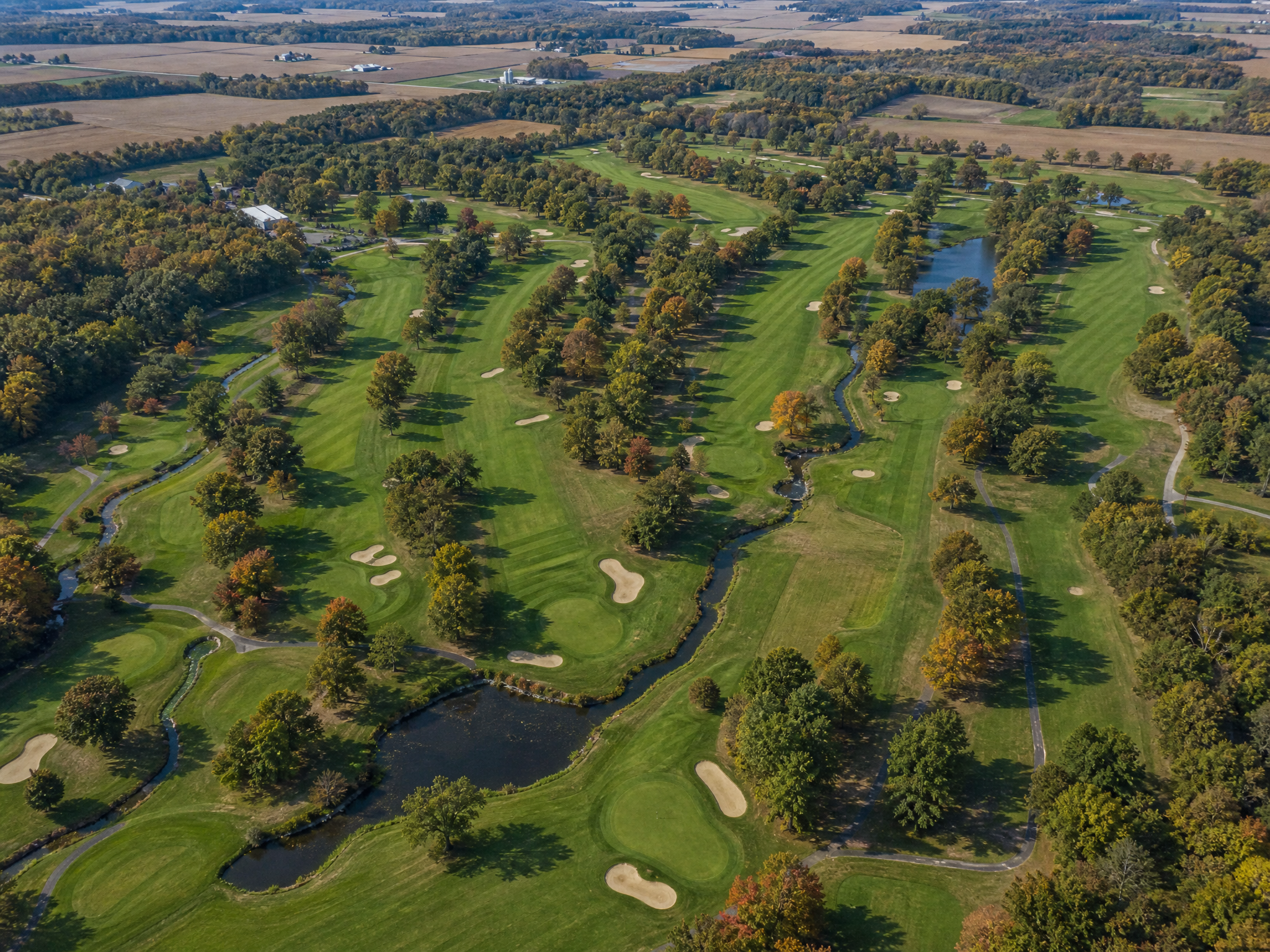 Otter Creek Golf Course 항공 뷰 27홀 North West East RTJ Sr. 콜럼버스 인디애나 가을 페어웨이 Otter Creek Indiana aerial